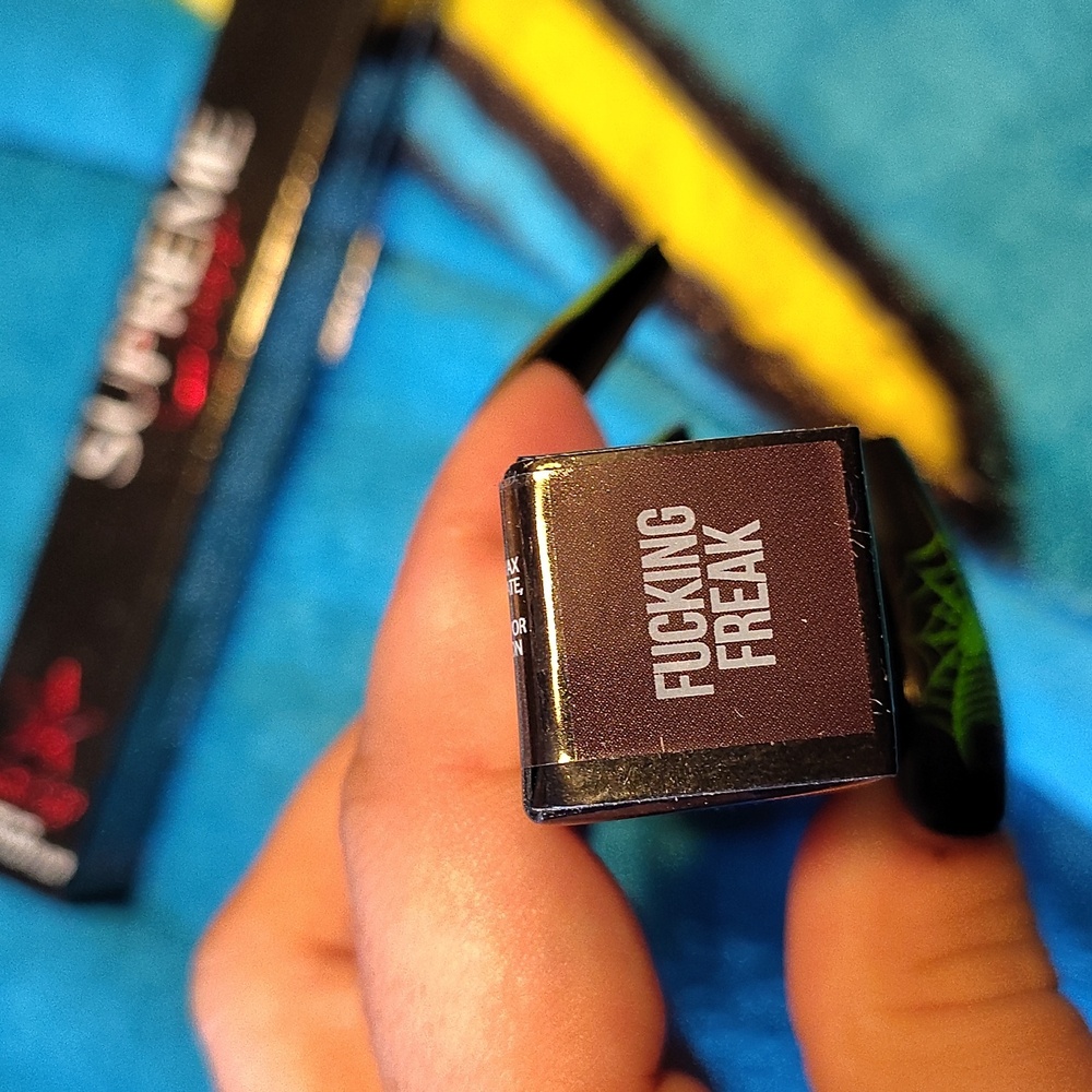F*cking Freak Supreme Gloss